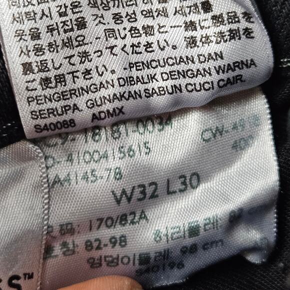 Levi's 541 Black Denim Jeans Size 32 x 30 - Picture 7 of 8